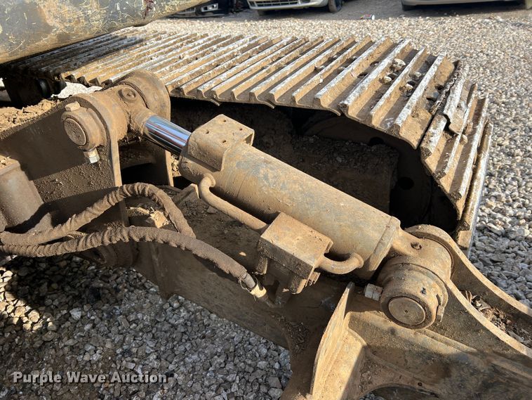 image for item JU9861 2017 Doosan DX140LCR-5  excavator