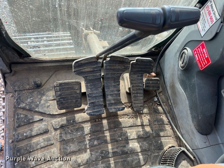 image for item JU9861 2017 Doosan DX140LCR-5  excavator