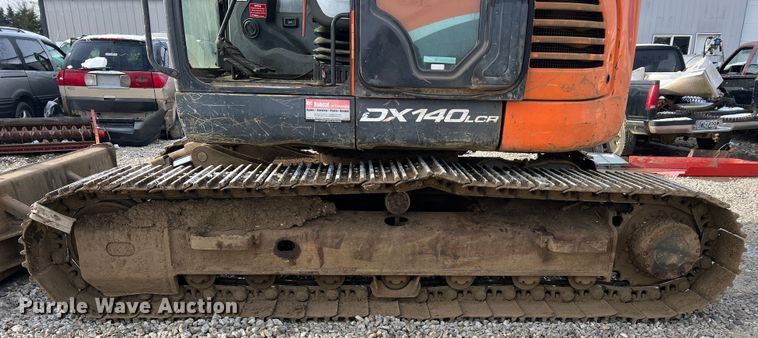 image for item JU9861 2017 Doosan DX140LCR-5  excavator