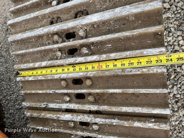 image for item JU9861 2017 Doosan DX140LCR-5  excavator