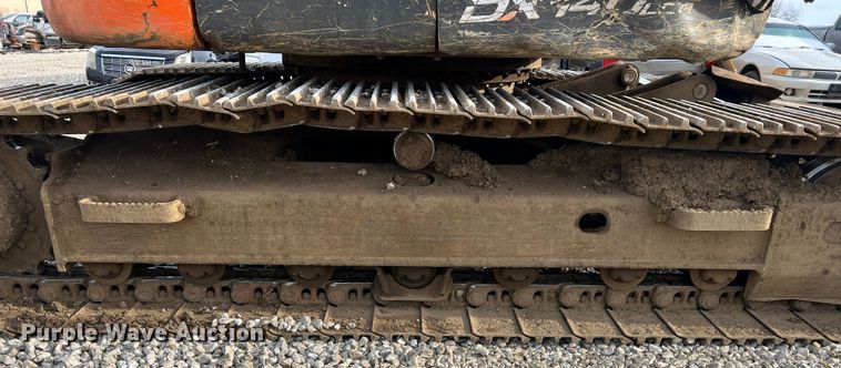 image for item JU9861 2017 Doosan DX140LCR-5  excavator