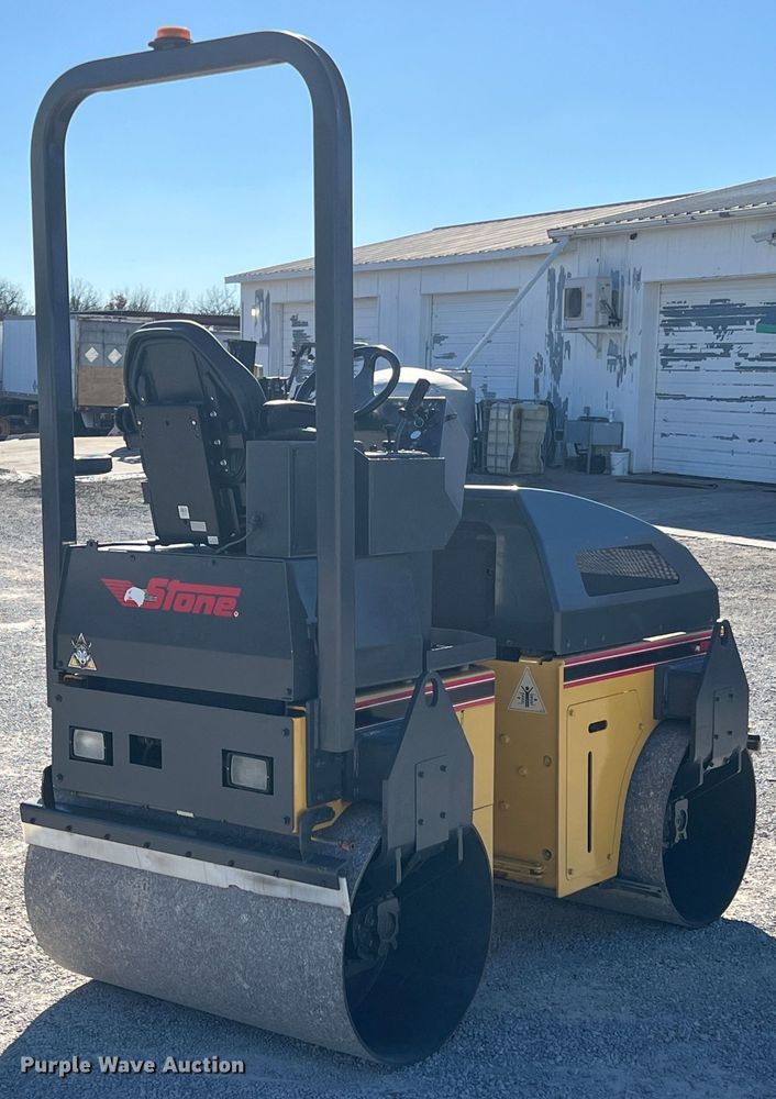 image for item JV9466 2007 Stone WP6100  double drum vibratory roller