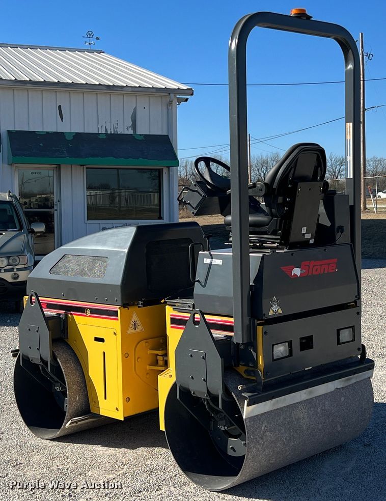 image for item JV9466 2007 Stone WP6100  double drum vibratory roller