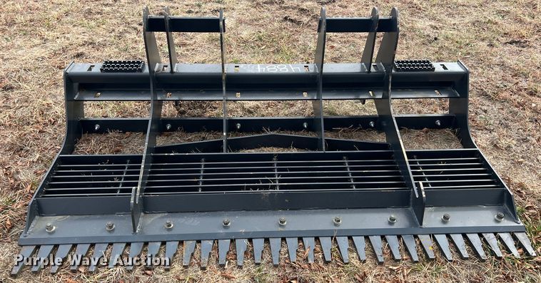 image for item JV9475 Bradco  77"W skid steer land planer