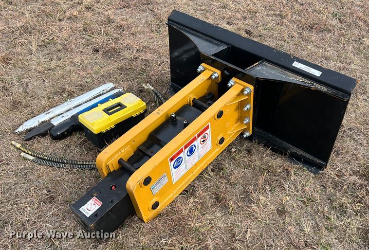 image for item JV9482 2022 Agrotk SSHH680  skid steer breaker