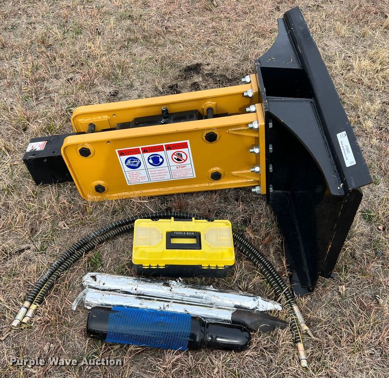 image for item JV9483 2022 Agrotk SSHH680  skid steer breaker