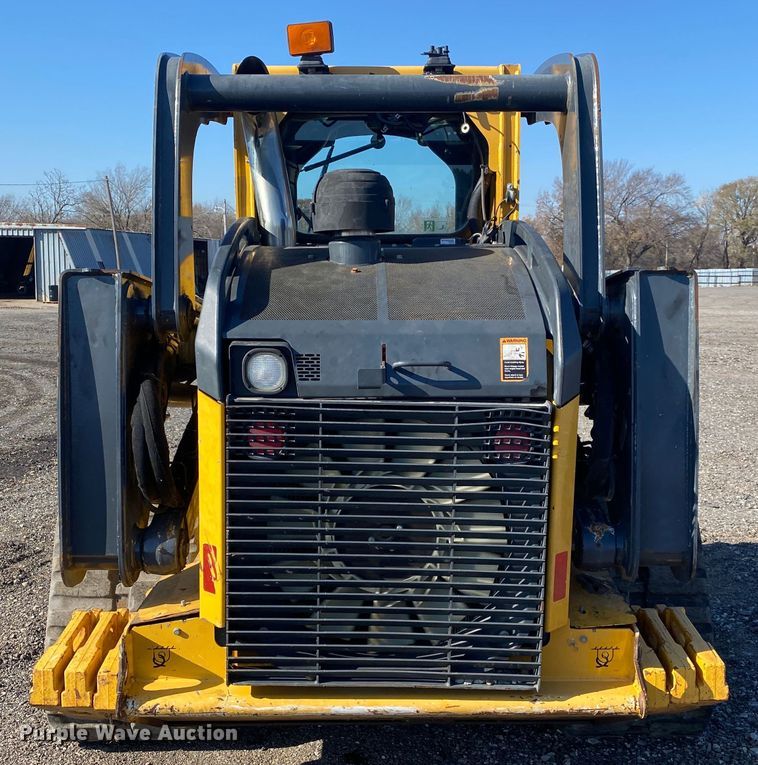 image for item JW9284 2015 John Deere 333E  tracked skid steer loader