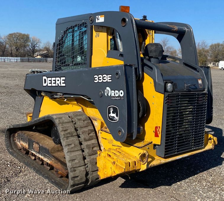 image for item JW9284 2015 John Deere 333E  tracked skid steer loader