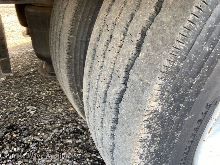 image for item JW9290 2013 Ledwell LW48HT210PB  drop deck equipment trailer