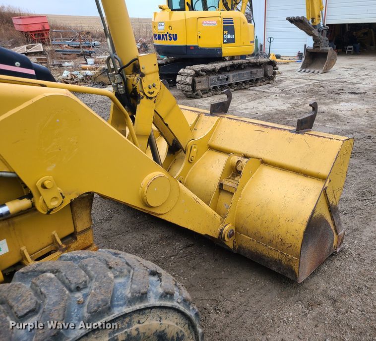 image for item JW9858 2006 Caterpillar 420D  backhoe