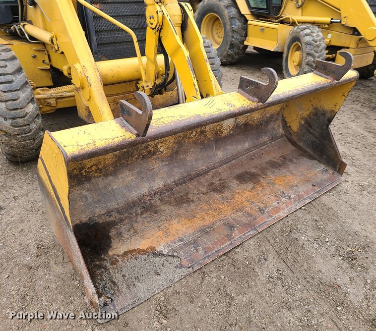 image for item JW9858 2006 Caterpillar 420D  backhoe