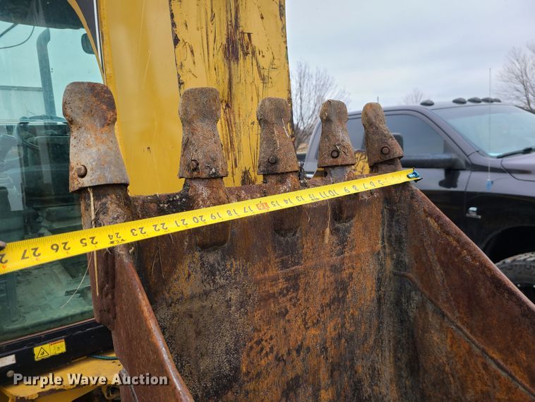 image for item JW9858 2006 Caterpillar 420D  backhoe