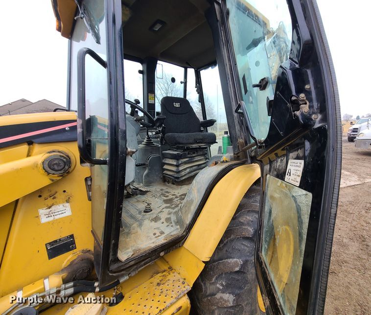 image for item JW9858 2006 Caterpillar 420D  backhoe