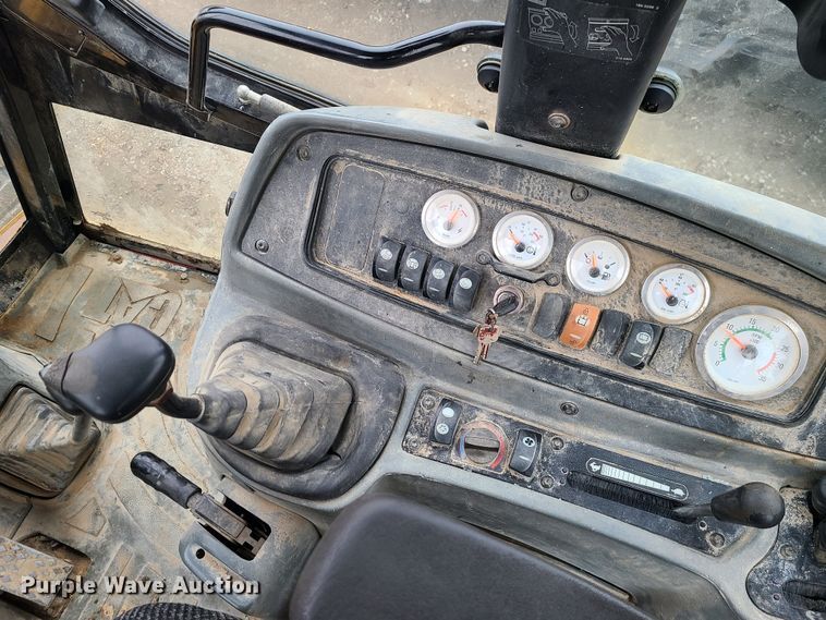 image for item JW9858 2006 Caterpillar 420D  backhoe