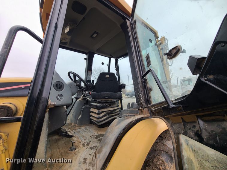image for item JW9859 Caterpillar 420D  backhoe