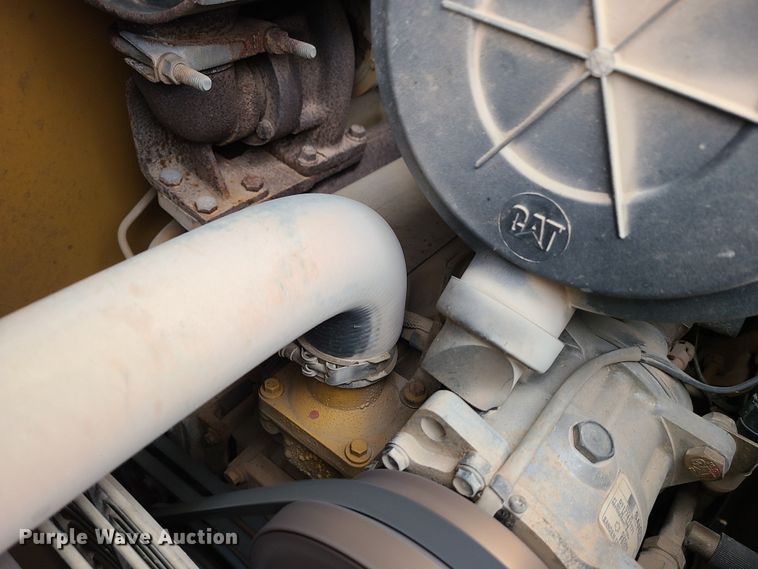 image for item JW9859 Caterpillar 420D  backhoe