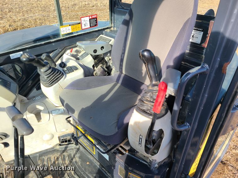 image for item JW9908 2013 John Deere 60G  mini excavator