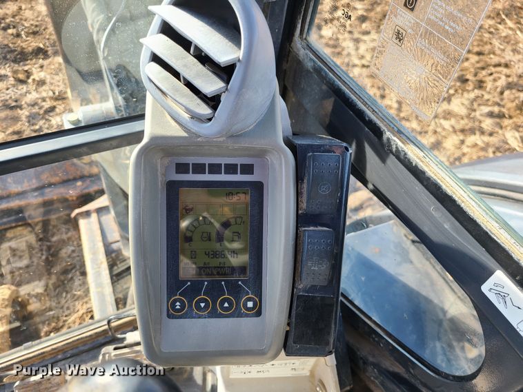 image for item JW9908 2013 John Deere 60G  mini excavator