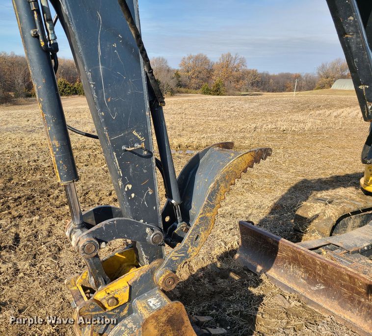 image for item JW9908 2013 John Deere 60G  mini excavator