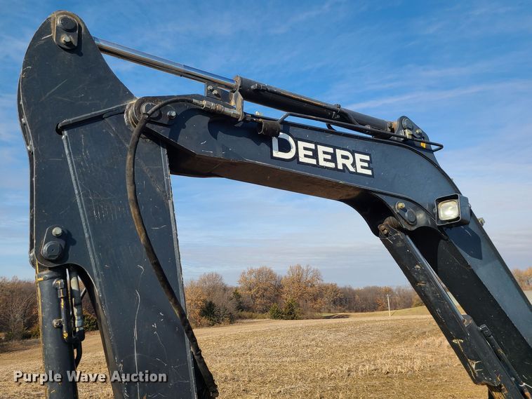 image for item JW9908 2013 John Deere 60G  mini excavator