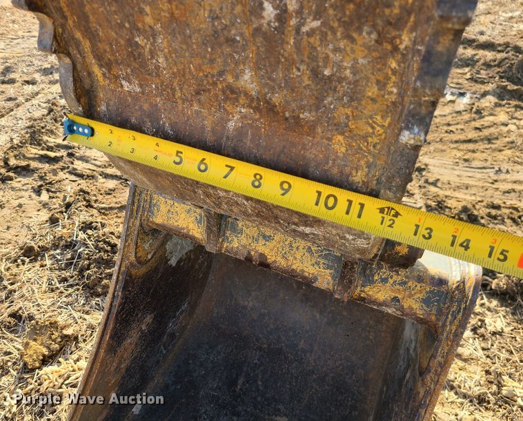 image for item JW9908 2013 John Deere 60G  mini excavator