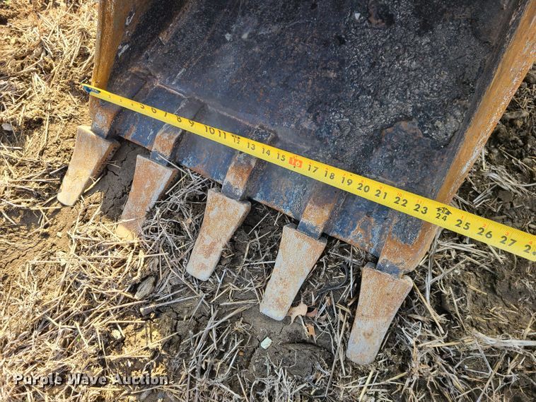 image for item JW9908 2013 John Deere 60G  mini excavator