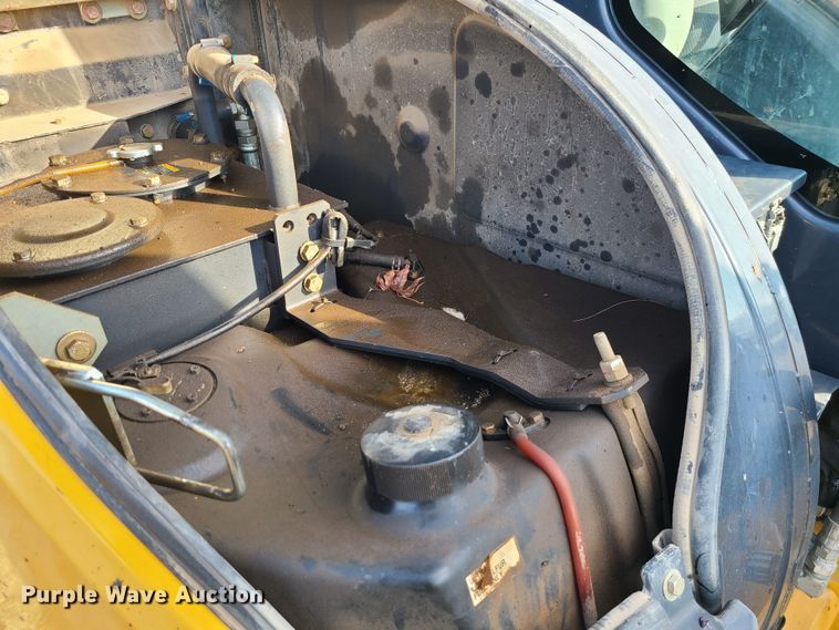 image for item JW9908 2013 John Deere 60G  mini excavator