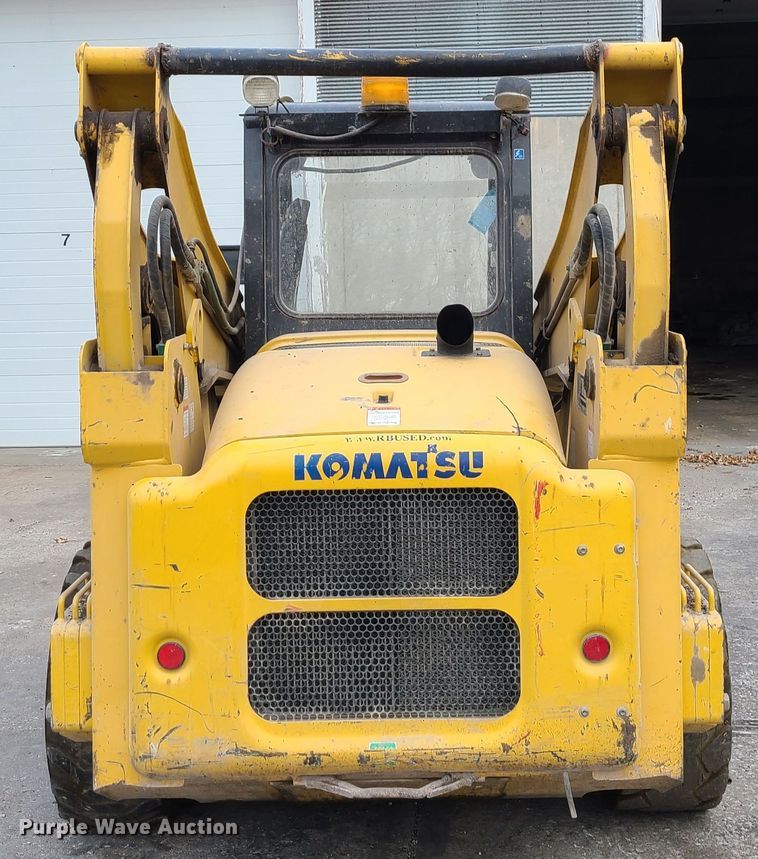 image for item JW9913 2006 Komatsu SK1026-5N  skid steer loader