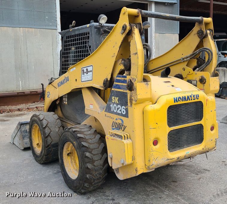 image for item JW9913 2006 Komatsu SK1026-5N  skid steer loader