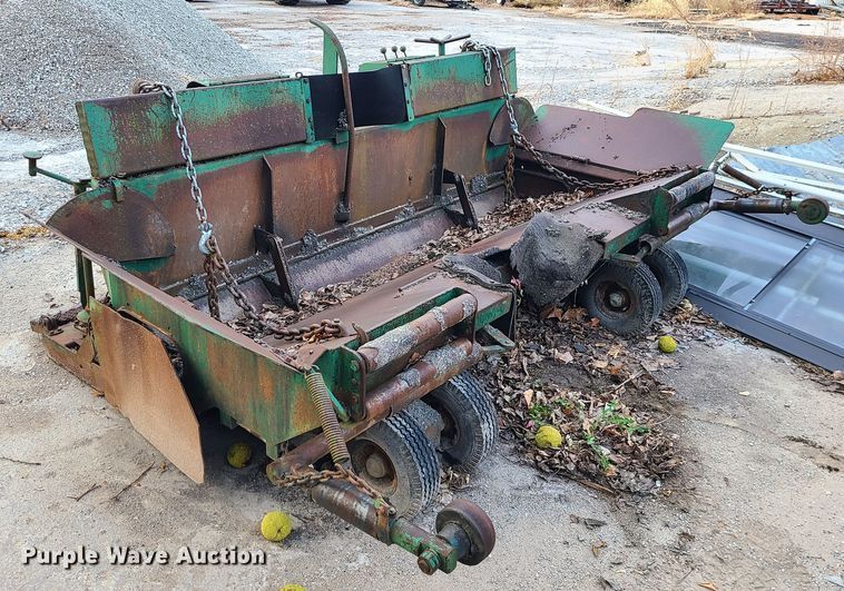 image for item JW9915 Layton  screed