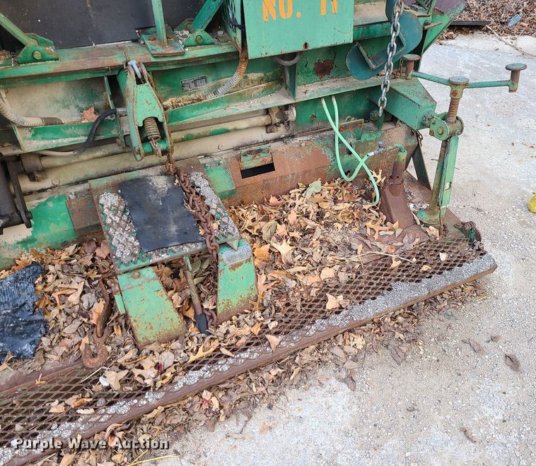 image for item JW9915 Layton  screed