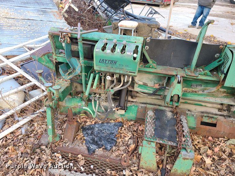 image for item JW9915 Layton  screed