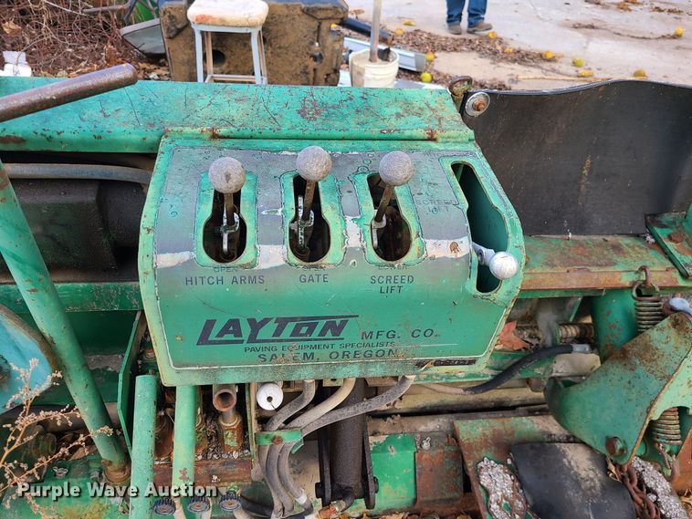 image for item JW9915 Layton  screed