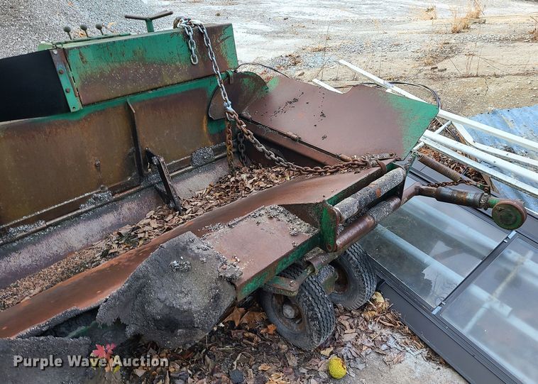 image for item JW9915 Layton  screed