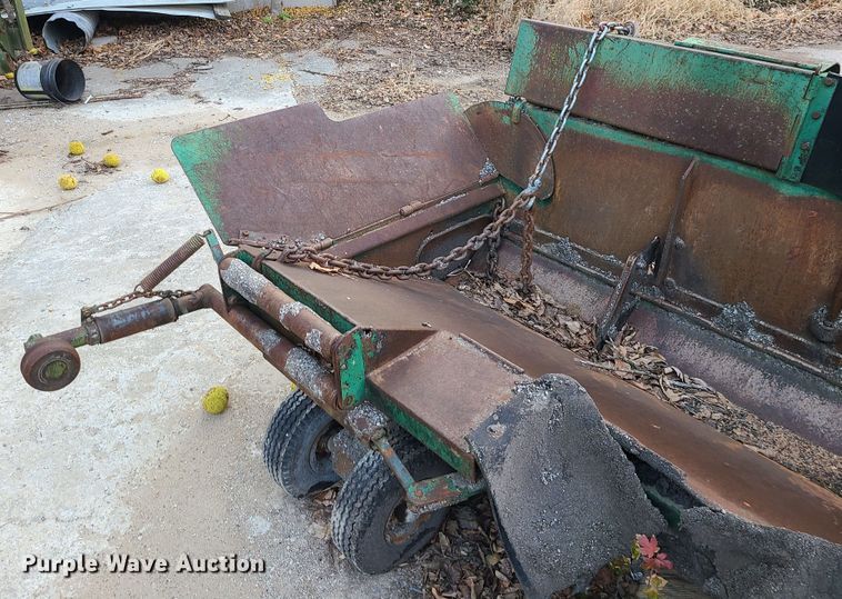 image for item JW9915 Layton  screed