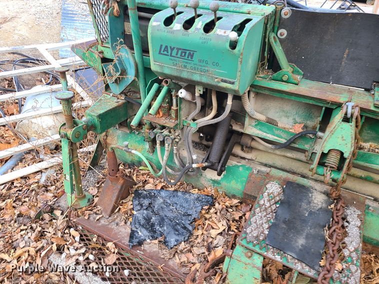 image for item JW9915 Layton  screed