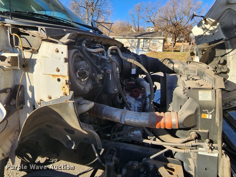 image for item JW9944 2008 Ford F750 Super Duty  bucket truck