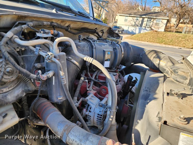 image for item JW9944 2008 Ford F750 Super Duty  bucket truck