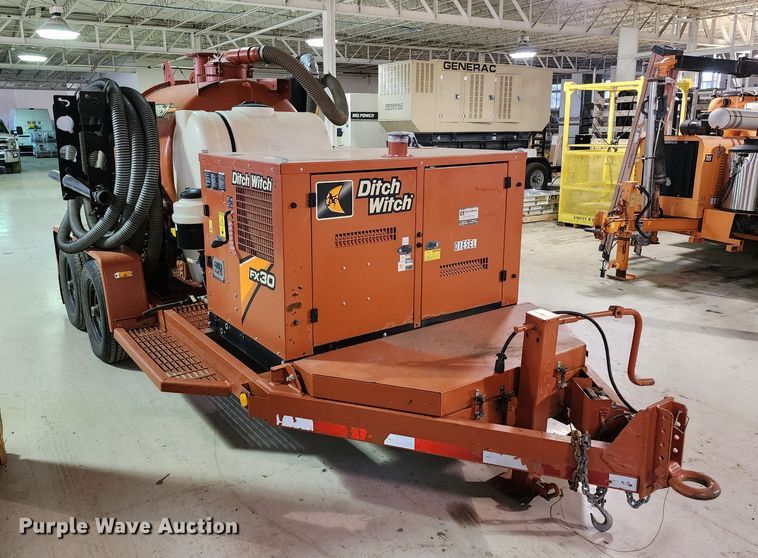 image for item JW9946 2017 Ditch Witch FX30  vacuum excavator