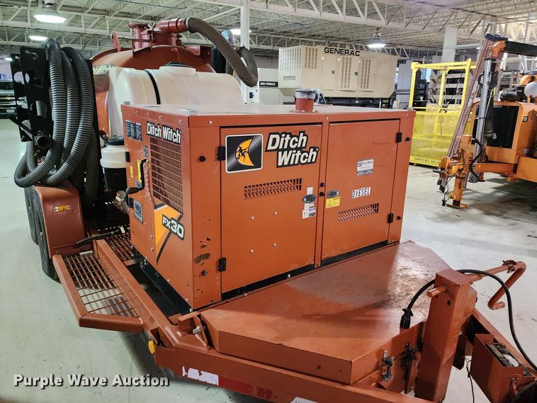 image for item JW9946 2017 Ditch Witch FX30  vacuum excavator