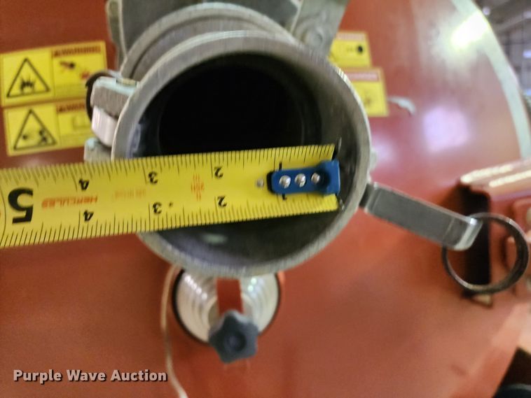 image for item JW9946 2017 Ditch Witch FX30  vacuum excavator