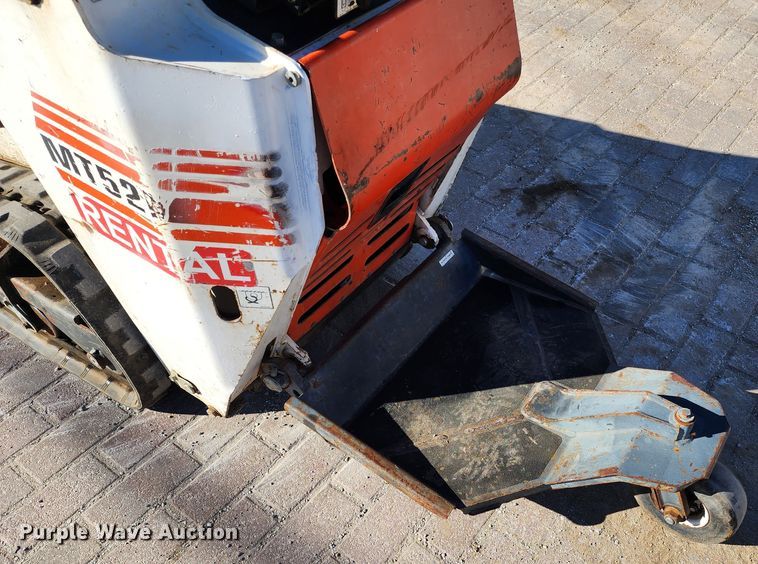 image for item JW9947 2012 Bobcat MT52  compact utility loader