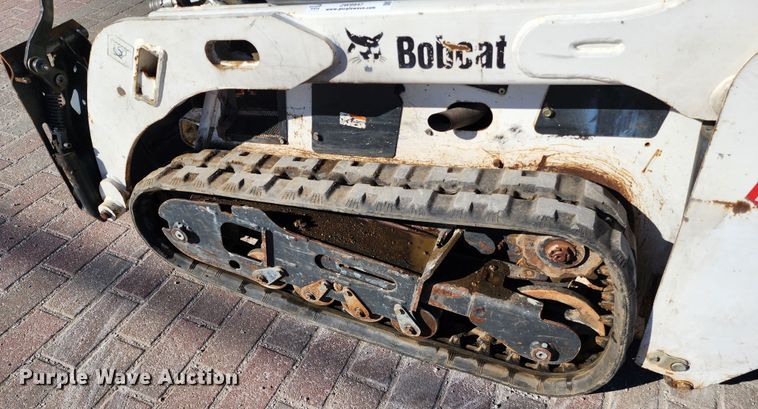 image for item JW9947 2012 Bobcat MT52  compact utility loader