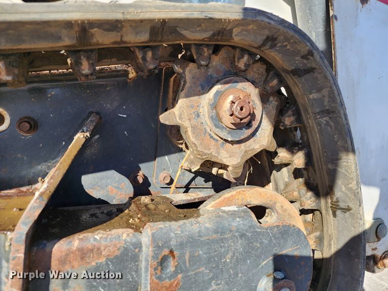 image for item JW9947 2012 Bobcat MT52  compact utility loader