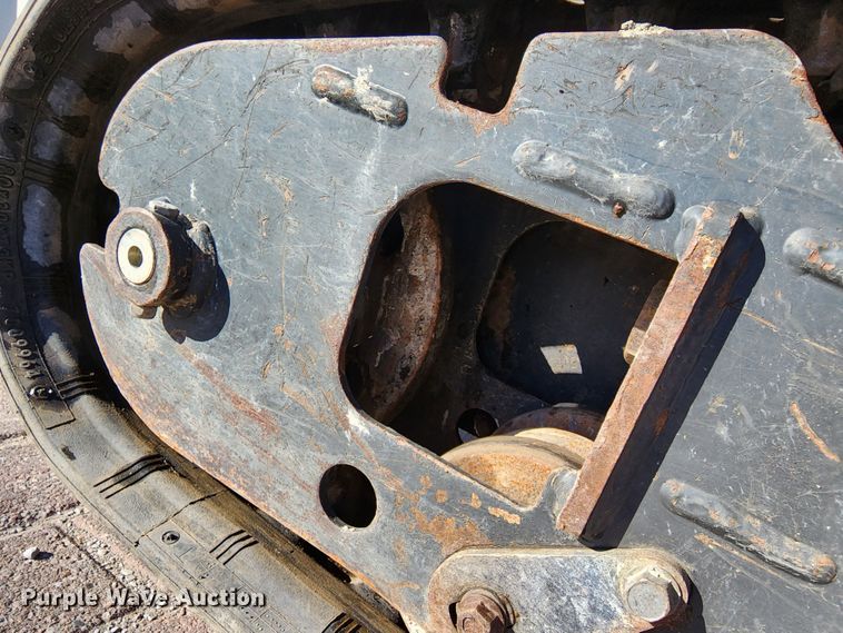 image for item JW9947 2012 Bobcat MT52  compact utility loader