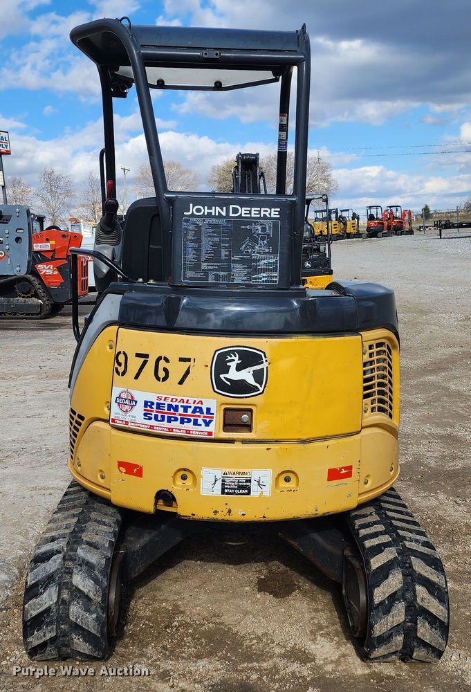 image for item JW9954 2013 John Deere 27D  mini excavator