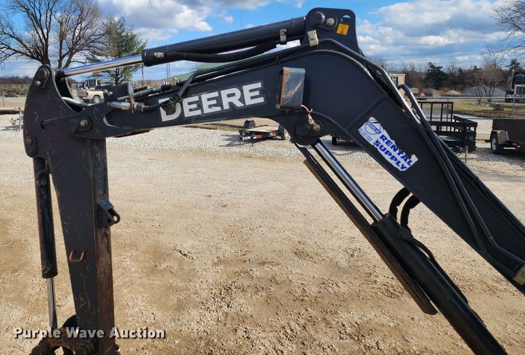 image for item JW9954 2013 John Deere 27D  mini excavator