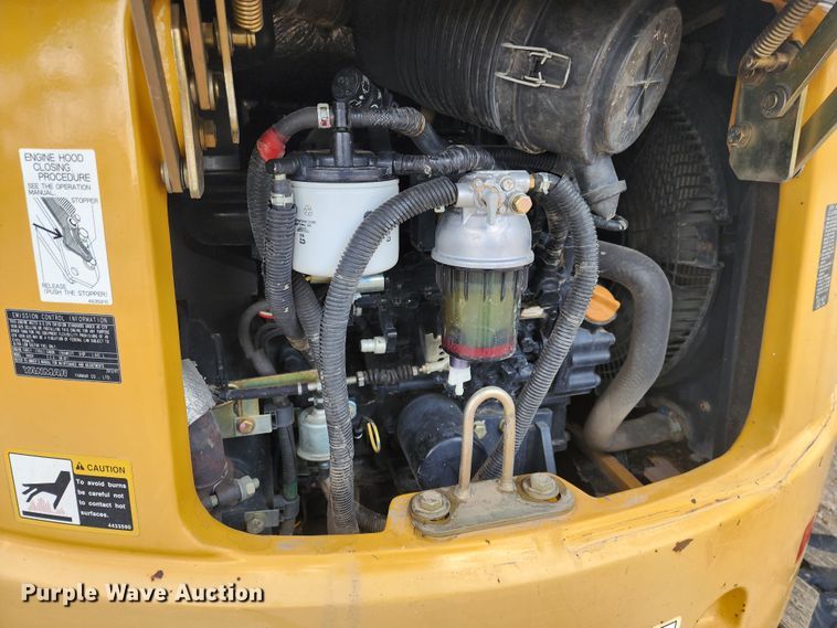 image for item JW9954 2013 John Deere 27D  mini excavator