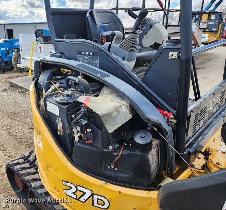 image for item JW9954 2013 John Deere 27D  mini excavator