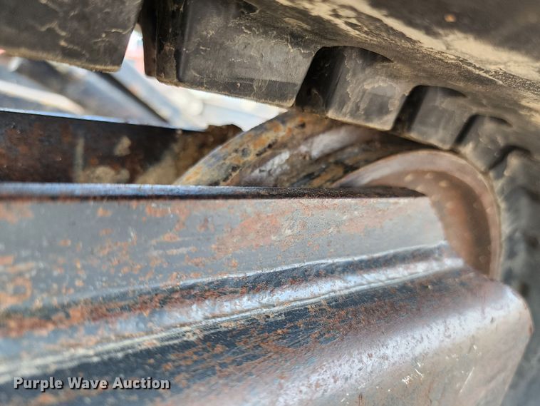 image for item JW9954 2013 John Deere 27D  mini excavator